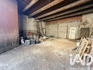  Parking / Garage à vendre 100 m²