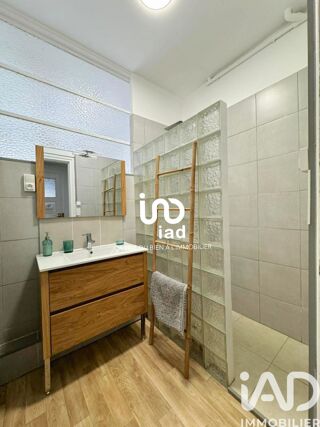  Immeuble � vendre 210 m�