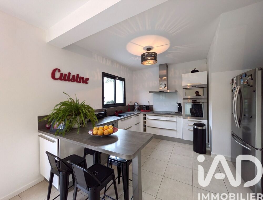 � vendre  Maison Puyricard (13540)