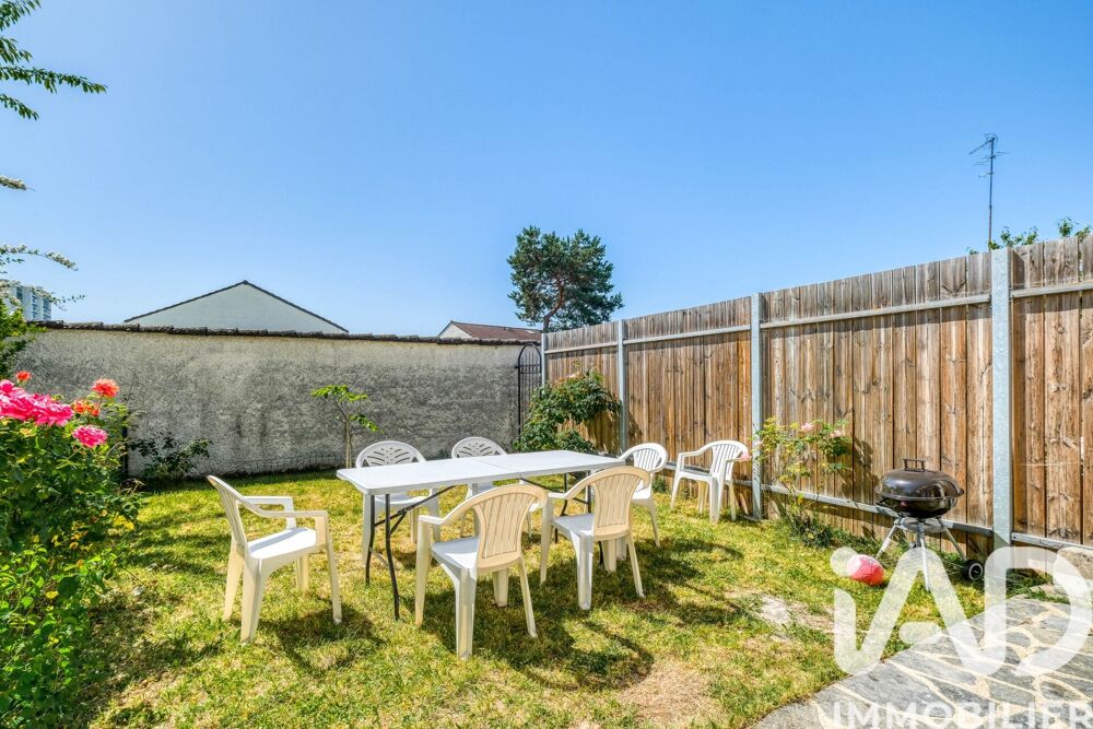 Maison 4 pièces 76 m² · à Stains · 76 m² · 260 000 €