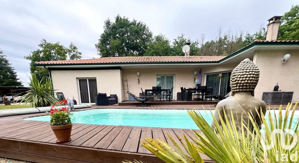 Vente Maison Vente Maison/villa 7 pièces Salles