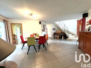  Maison à vendre 8 pièces 240 m²