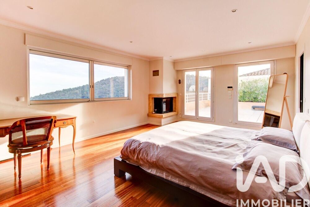 à vendre  Appartement Èze (06360)
