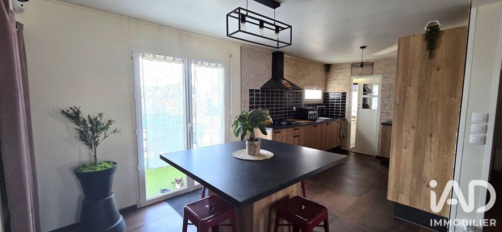 Vente Maison Vente Maison traditionnelle 6 pièces Saint-jacut-les-pins