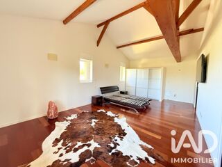  Maison à vendre 15 + pièces 763 m²