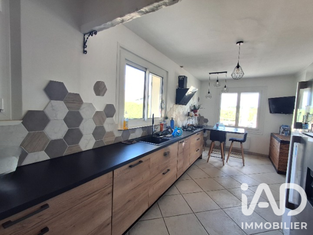Vente Maison Vente Maison/villa 5 pièces Neuville-sur-brenne