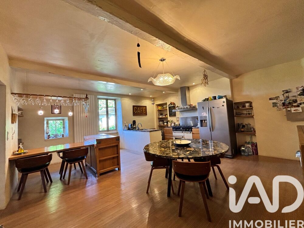 Vente Maison Vente Domaine 32 pièces Eurre