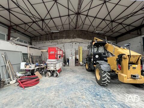 iad France - Guillaume Combe () vous propose : Local ... 350000 77170 Brie-comte-robert