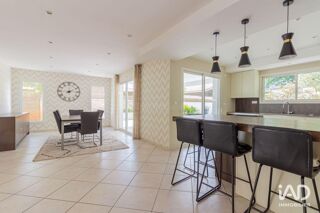  Maison � vendre 6 pi�ces 193 m�