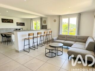  Maison à vendre 10 pièces 183 m²