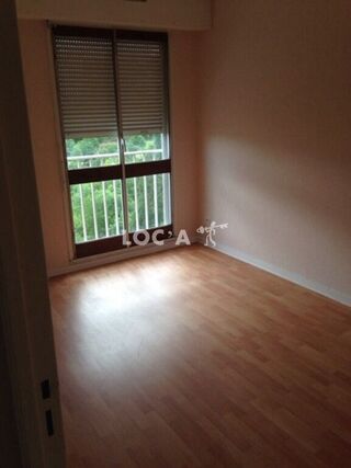  Appartement à louer 3 pièces 65 m²
