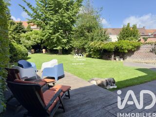  Maison à vendre 8 pièces 231 m²