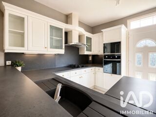  Maison à vendre 7 pièces 179 m²