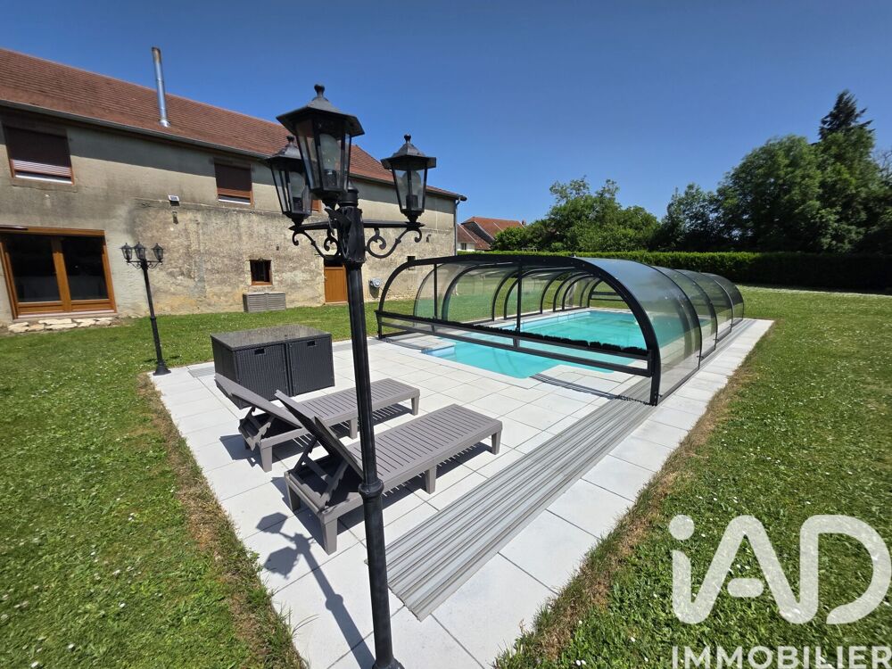 Vente Maison Vente Maison de village 6 pièces La roche-morey