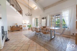  Maison à vendre 5 pièces 310 m²