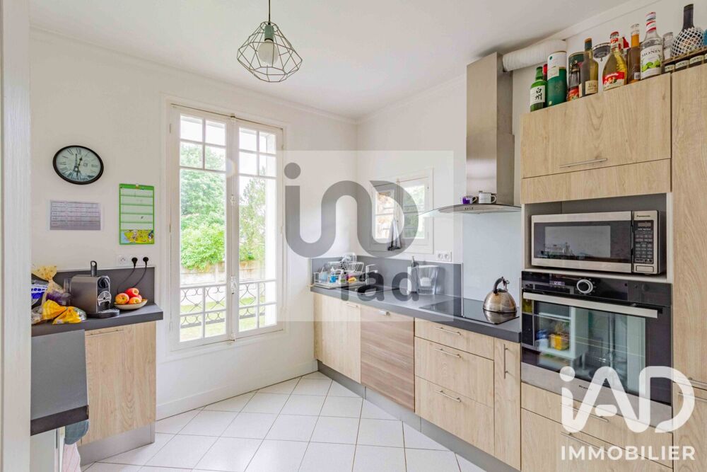location Maison - 5 pièce(s) - 100 m² Le Vésinet (78110)