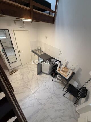  Appartement à louer 1 pièce 20 m²