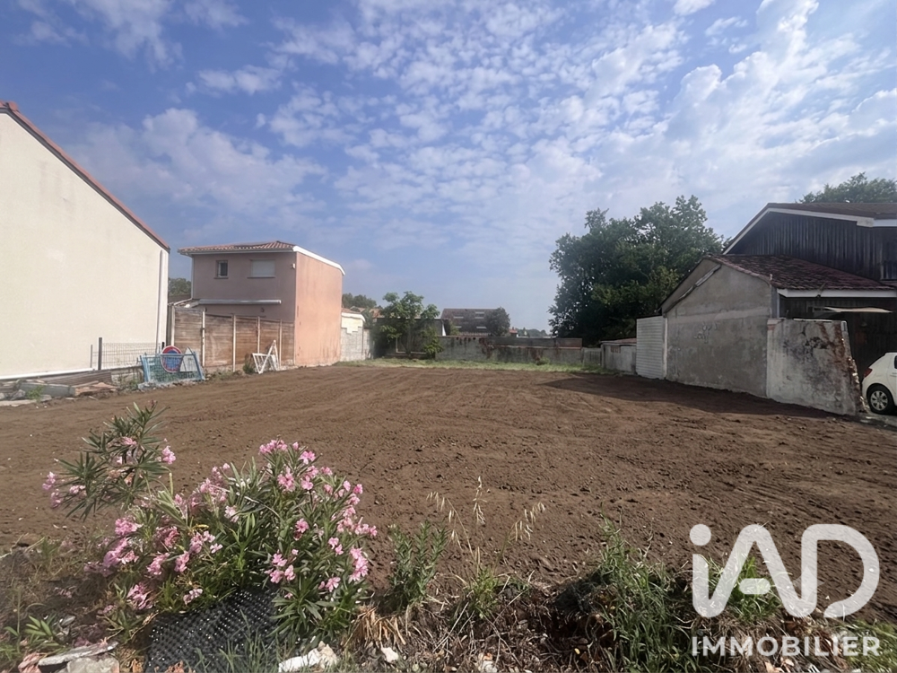 Vente Terrain Vente Terrain à bâtir 681 m&sup2; Pessac