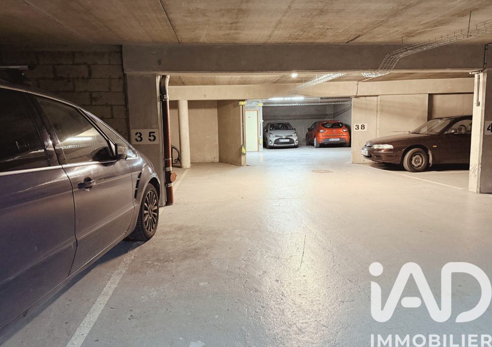 Vente Parking/Garage Vente Parking 12 m&sup2; Paris 19