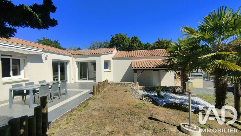 Vente Maison Vente Maison/villa 5 pièces Saint-avaugourd-des-landes