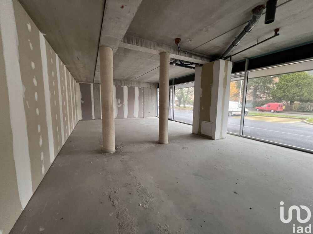   Vente Boutique/Local commercial 156 m&sup2; 