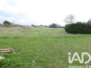  Terrain à vendre 697 m²