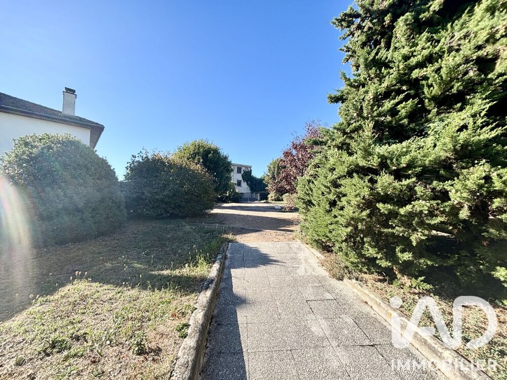 Vente Terrain Vente Terrain à bâtir 284 m&sup2; Riom