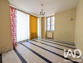  Immeuble à vendre 191 m²