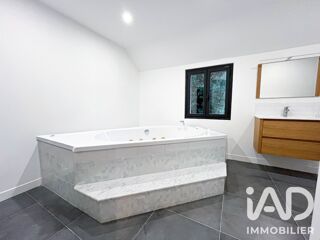  Maison à vendre 3 pièces 151 m²