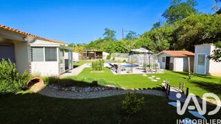  Maison à vendre 8 pièces 205 m²