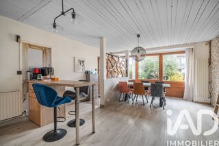  Maison à vendre 8 pièces 196 m²