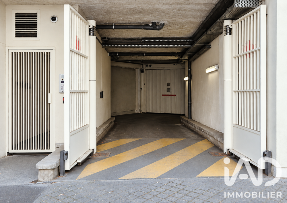 Vente Parking/Garage Vente Parking 12 m&sup2; Paris 19