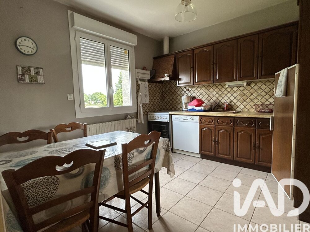 Vente Maison Vente Maison traditionnelle 9 pièces Merdrignac