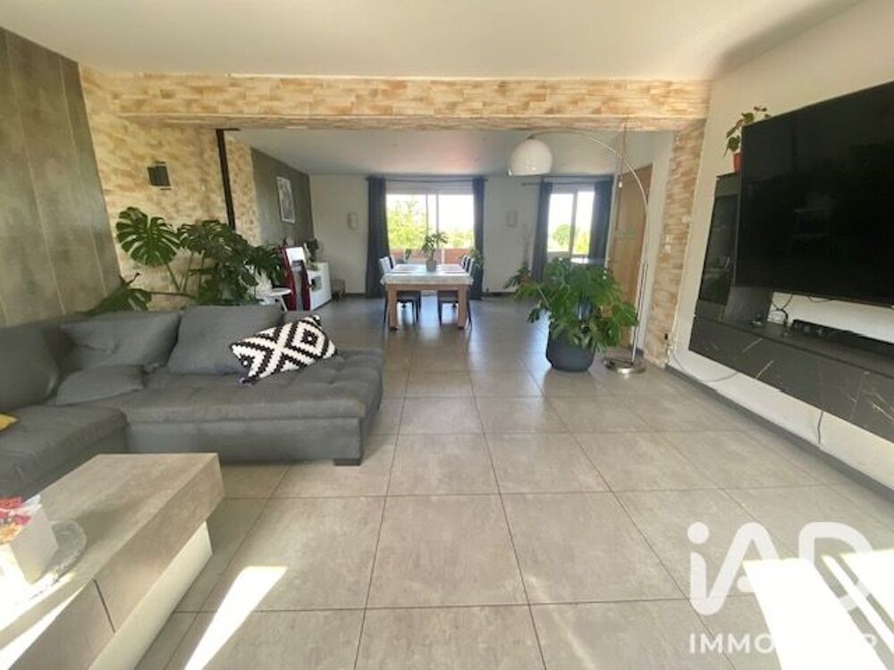 Maison 10 pièces 191 m² · à Breteil · 191 m² · 362 700 €