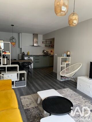  Appartement à louer 6 pièces 105 m²