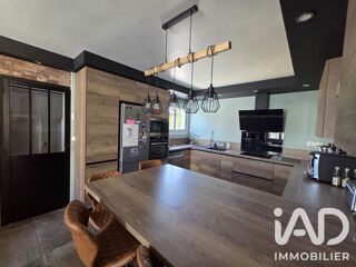  Maison à louer 6 pièces 160 m²