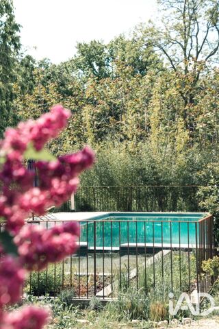  Maison à vendre 15 + pièces 750 m²