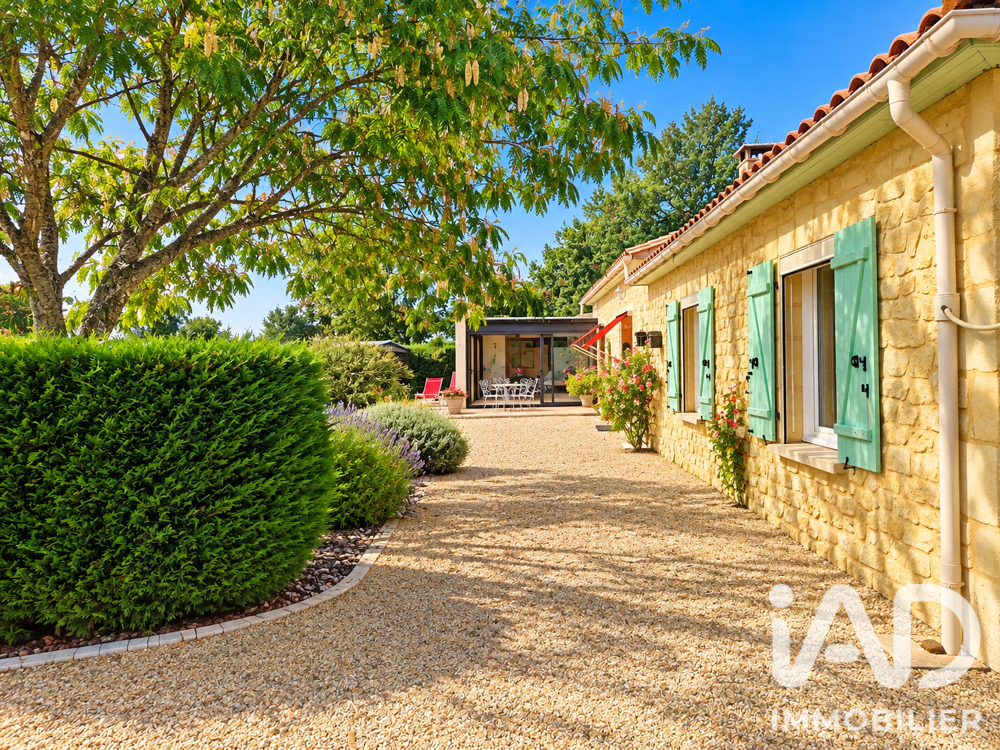 Vente Maison Vente Maison de campagne 6 pièces Saint-cybranet