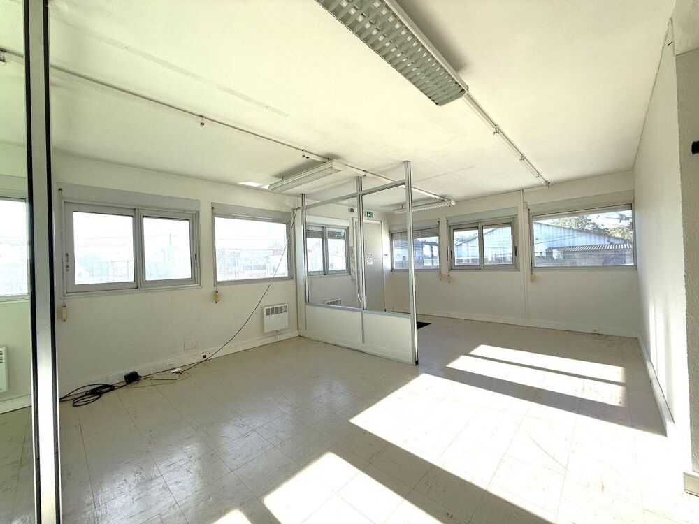   Location Bureaux 74 m&sup2; Boissy-sous-saint-yon