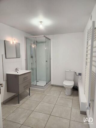  Appartement à louer 3 pièces 66 m²