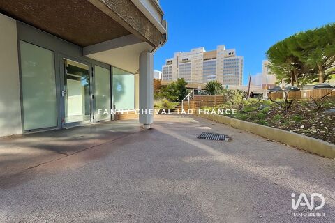   Vente Murs commerciaux 90 m&sup2; 