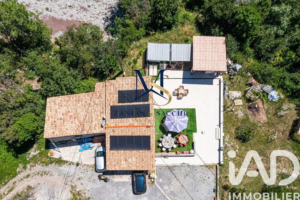 Maison 3 pièces 114 m² · à Rigaud · 114 m² · 470 000 €