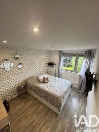  Appartement à louer 6 pièces 130 m²