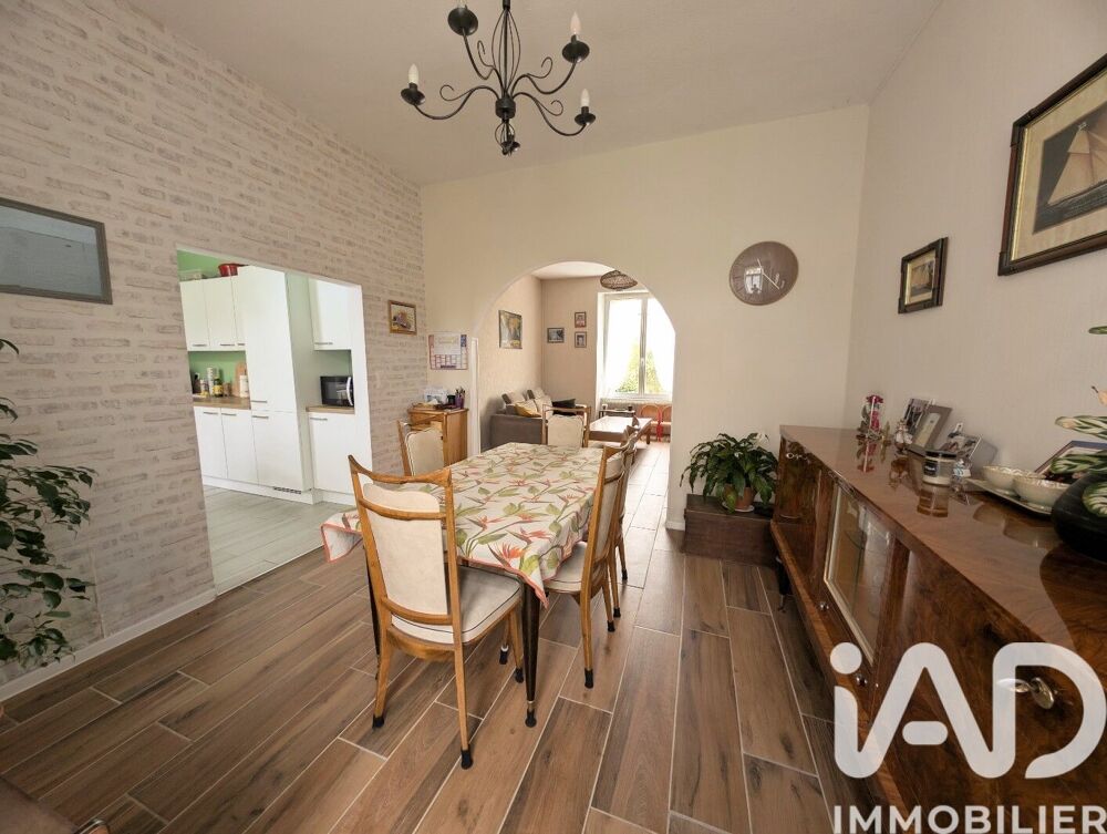 Vente Maison Vente Maison traditionnelle 4 pièces Saint-sulpice-laurière