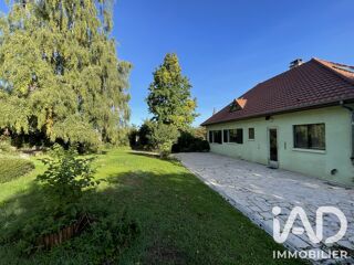  Maison à vendre 10 pièces 160 m²