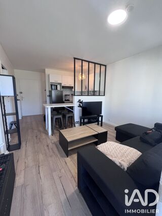  Appartement à louer 3 pièces 65 m²