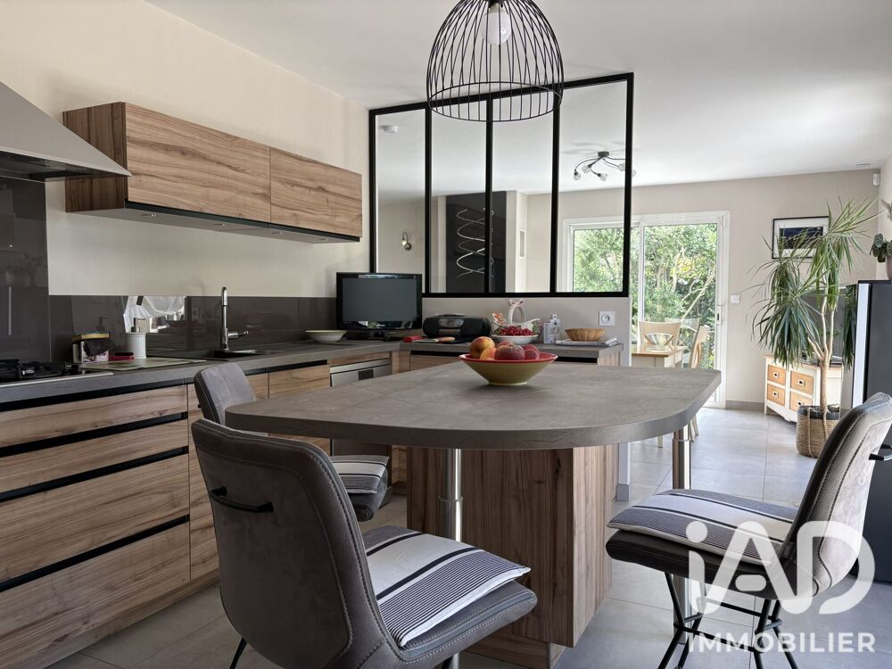 Vente Maison Vente Maison/villa 5 pièces Saint-germain-des-prés