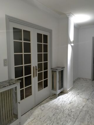  Appartement à louer 5 pièces 96 m²