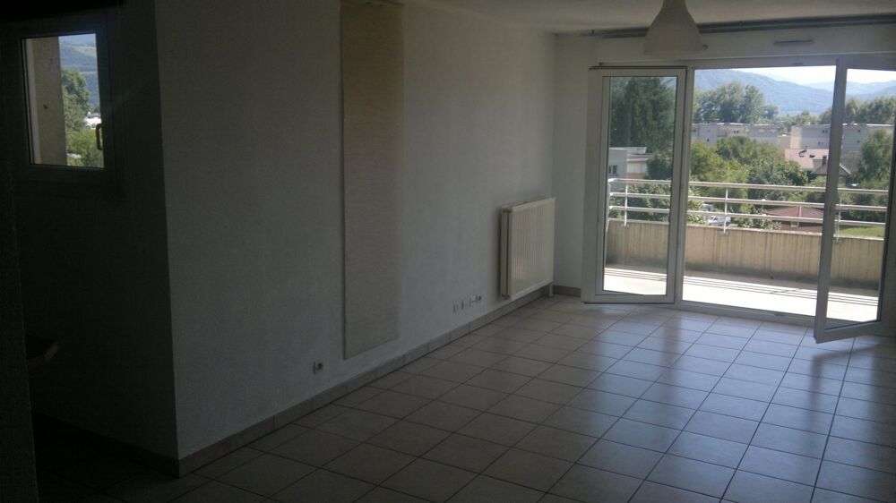 location Appartement - 2 pièce(s) - 50 m² Saint-Martin-d'Hères (38400)