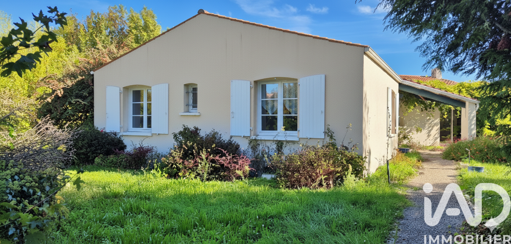 Vente Maison Vente Maison traditionnelle 5 pièces La jarrie